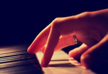 开云体育官网-维也纳雄鹰啄伤天蓝军团！奥地利绝杀晋级引爆欧洲足坛