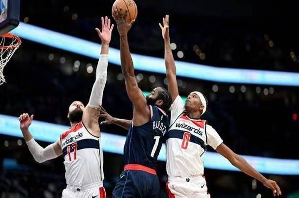 开云体育平台APP-球队疯狂三分轰炸，打爆对手全线防守的简单介绍