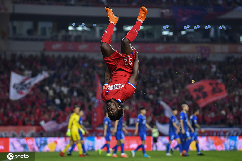 苏宁连胜:南京红魔战绩亮眼登顶积分榜的简单介绍 苏宁连胜:南京红魔战绩亮眼登顶积分榜的简单介绍