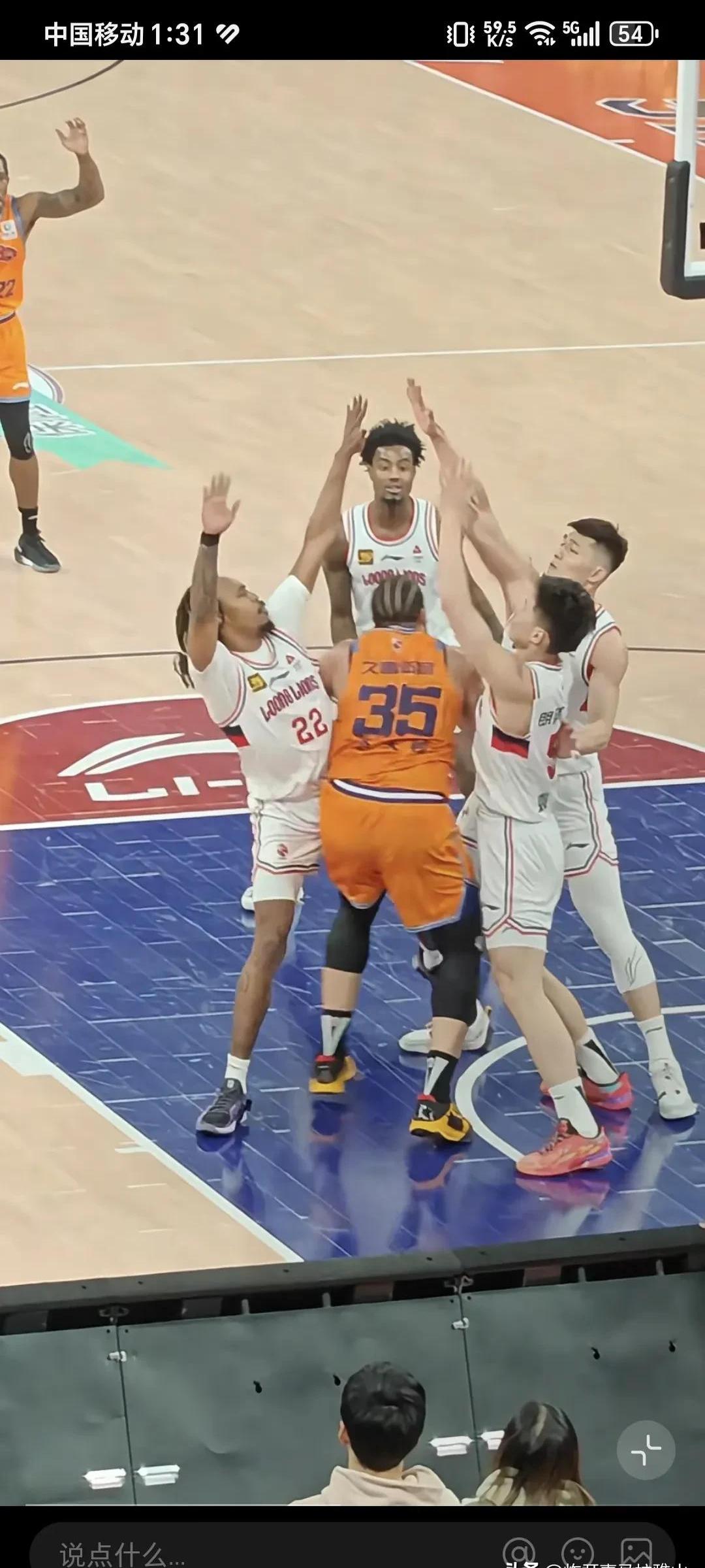 精英球员将在场上展现出色表现,为球队争取胜利的简单介绍 精英球员将在场上展现出色表现,为球队争取胜利的简单介绍