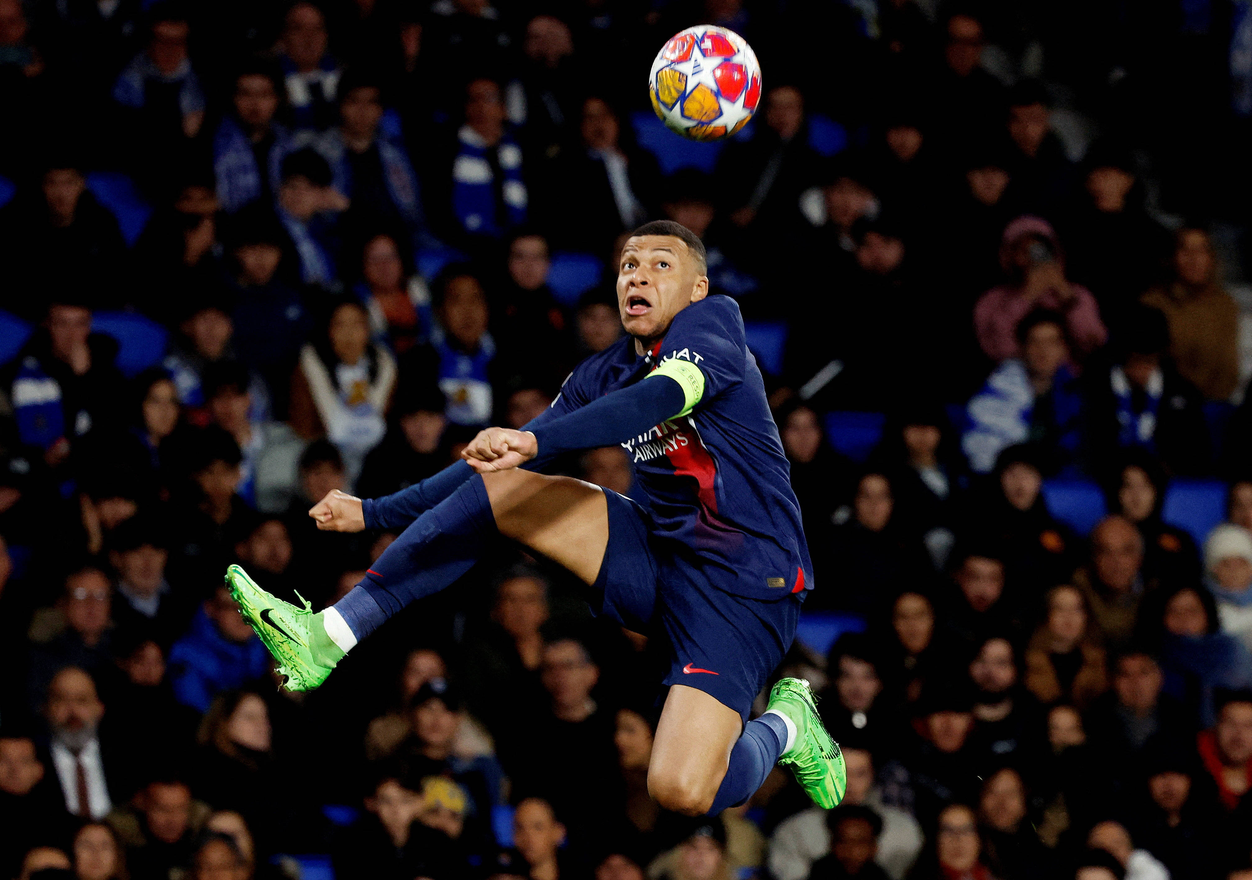 巴黎圣日耳曼主场大胜,保持不败 巴黎圣日耳曼主场大胜,保持不败