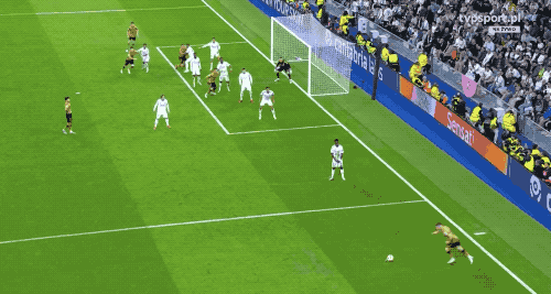 开云体育官网-切尔西惊险晋级，进入欧冠淘汰赛