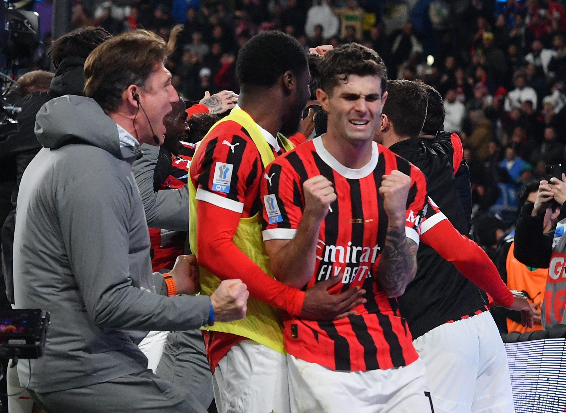 开云体育APP下载-关于超级联赛联合世界一线足球俱乐部的信息