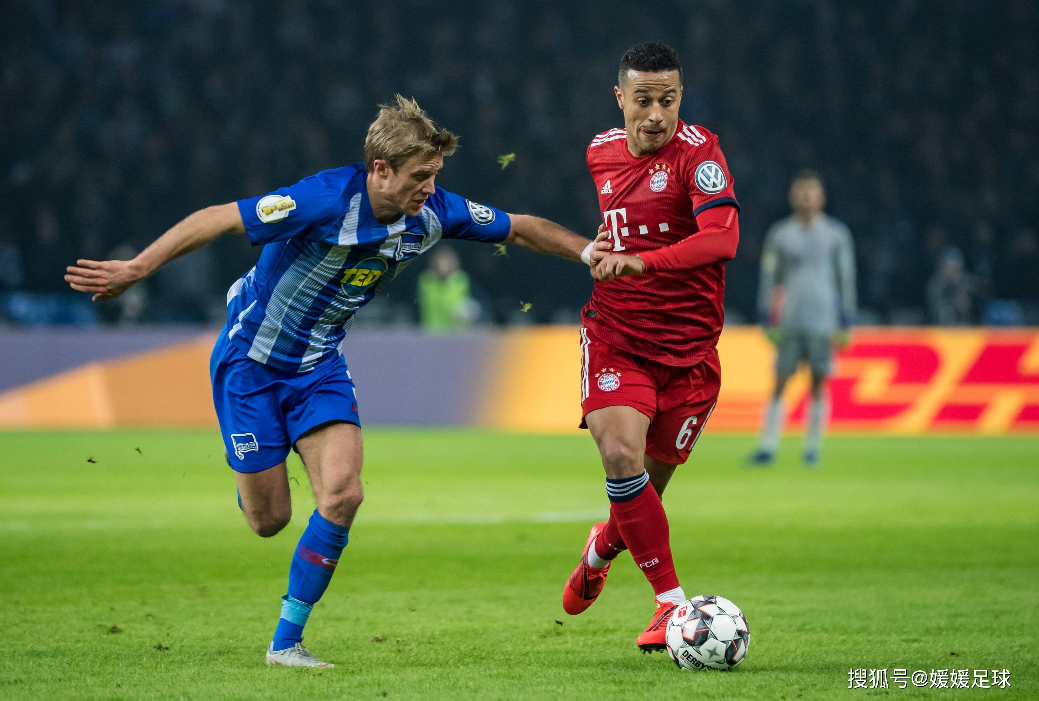 开云下载-关于弗赖堡客场险胜，取得联赛三连胜的信息