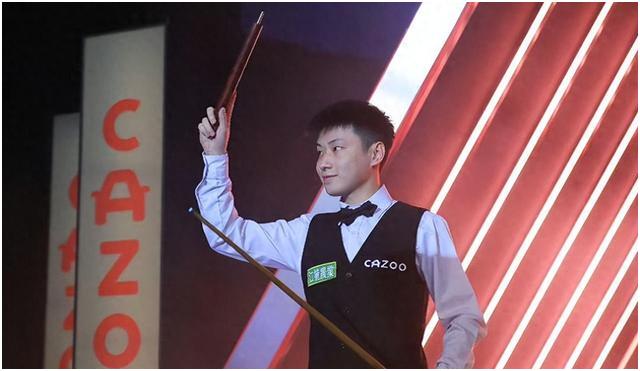 关于上海绿地气势如虹,取得五连胜的信息 关于上海绿地气势如虹,取得五连胜的信息