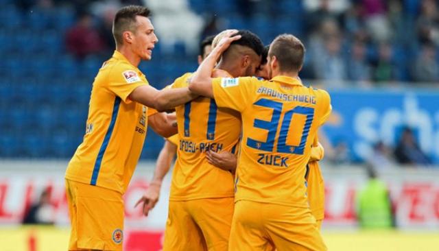 开云体育中国-杜塞尔多夫客场告捷，实现反击！