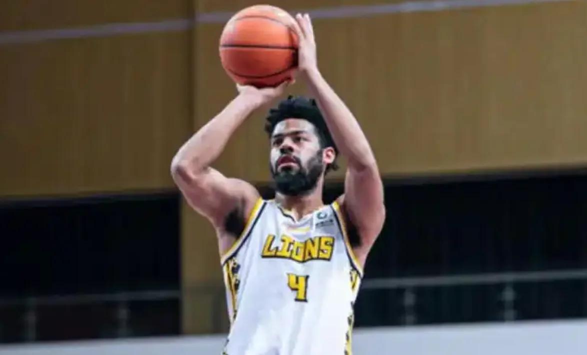 福建男篮迎来大胜,国内球员表现出色受赞誉 福建男篮迎来大胜,国内球员表现出色受赞誉