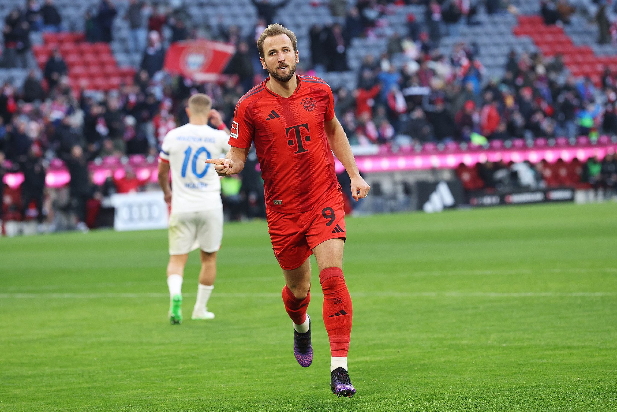 尤文力克意大利队,凯恩梅开二度德甲 尤文力克意大利队,凯恩梅开二度德甲