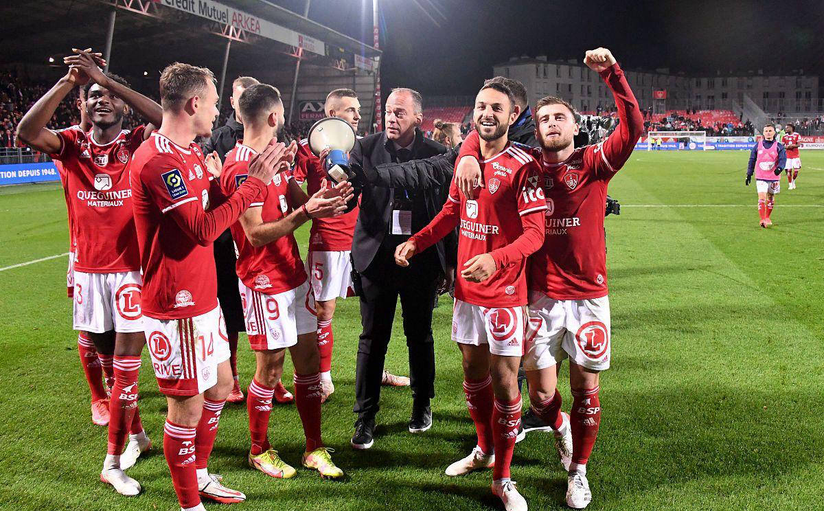 开云下载-摩纳哥备战下一轮比赛，球员备战状态良好