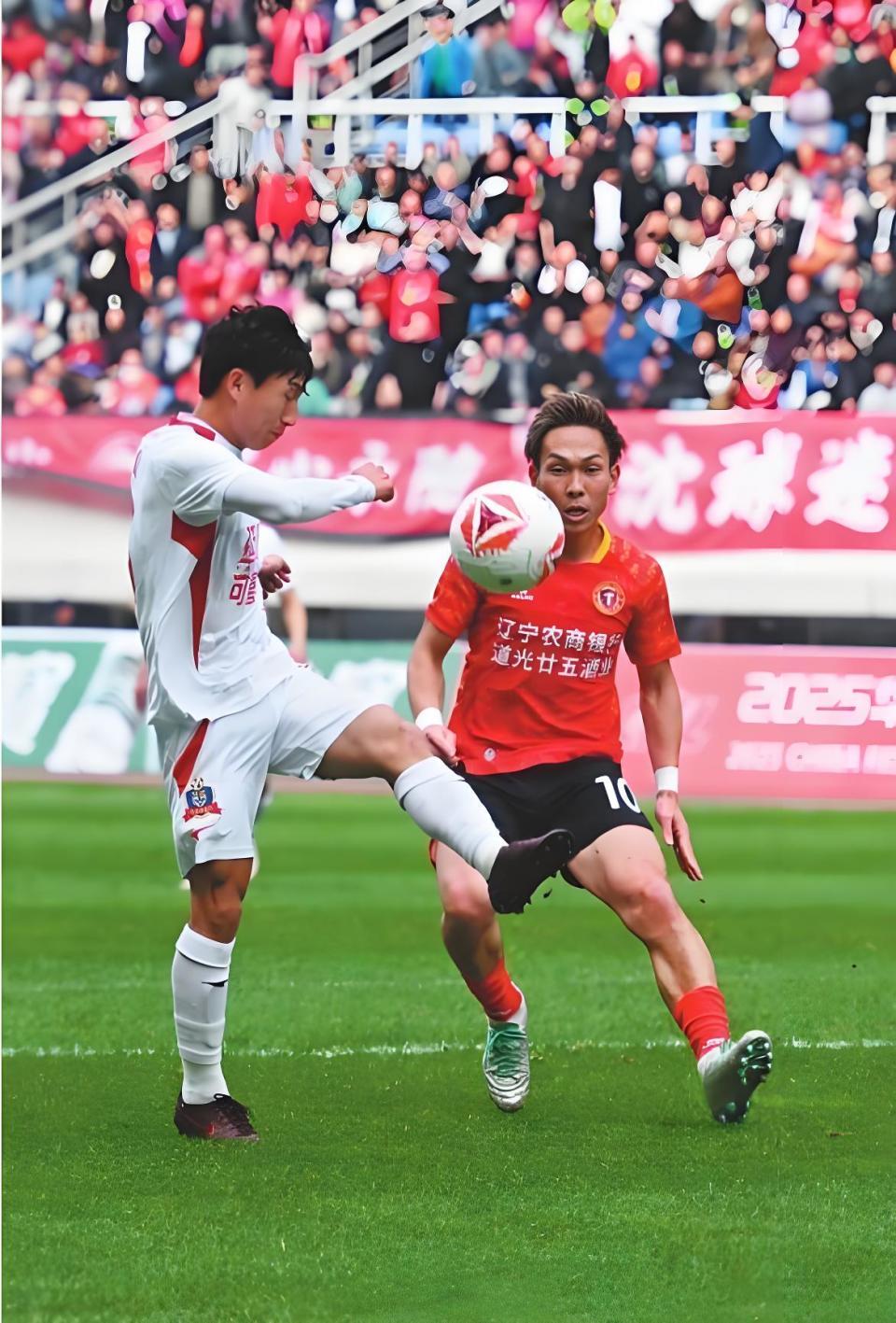 开云体育平台APP-关于中国足球超级联赛首轮比赛结束，球迷盼辽足表现更好的信息