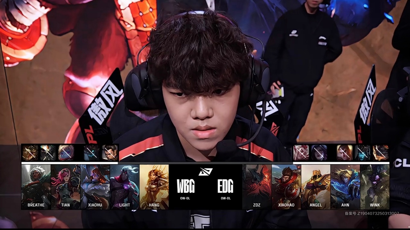 WBG险胜LGD,ShowMaker团战一打五全球总决赛3:2(上海) WBG险胜LGD,ShowMaker团战一打五全球总决赛3:2(上海)