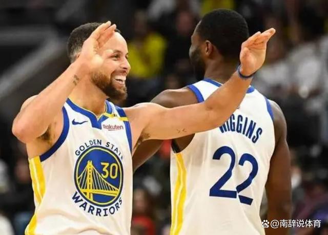 勇士大胜爵士,占据系列赛领先优势 勇士大胜爵士,占据系列赛领先优势