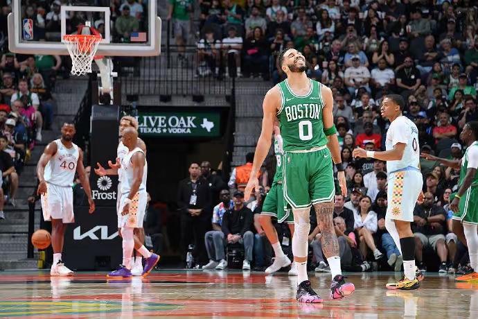 开云体育官方网站-凯尔特人主场惜败马刺，沃克33分独造34%的简单介绍