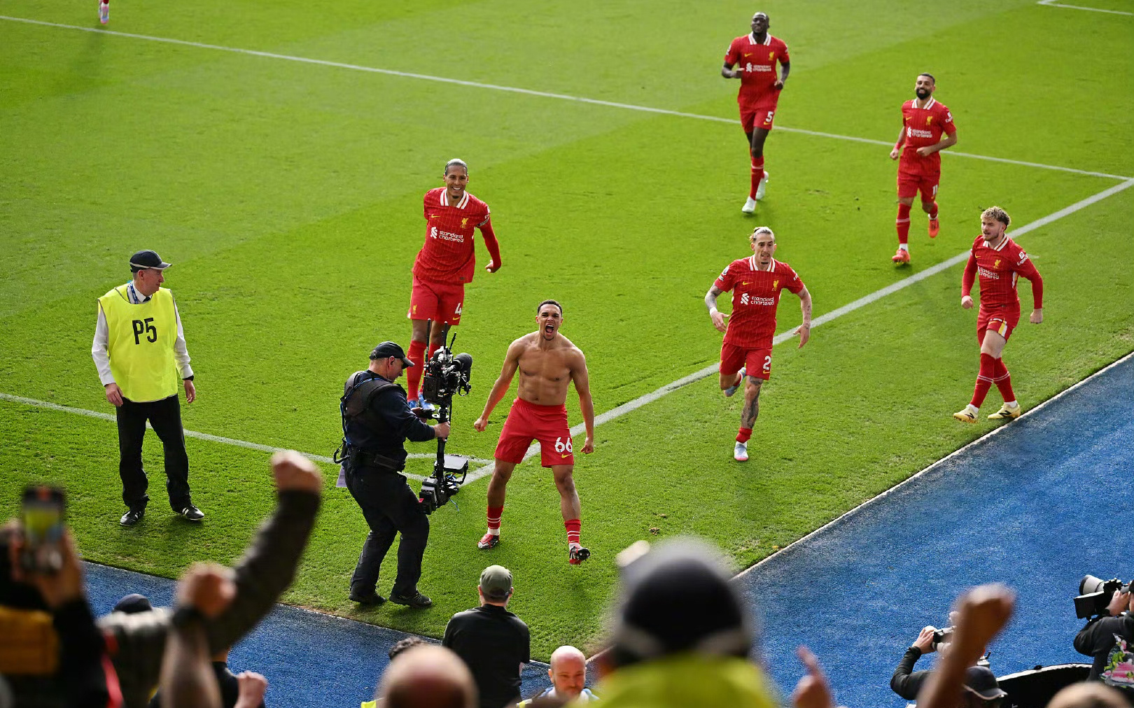 开云体育平台APP-英格兰横扫比利时,德容爆发神勇