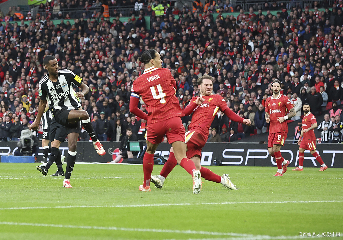 英格兰横扫比利时,德容爆发神勇 英格兰横扫比利时,德容爆发神勇