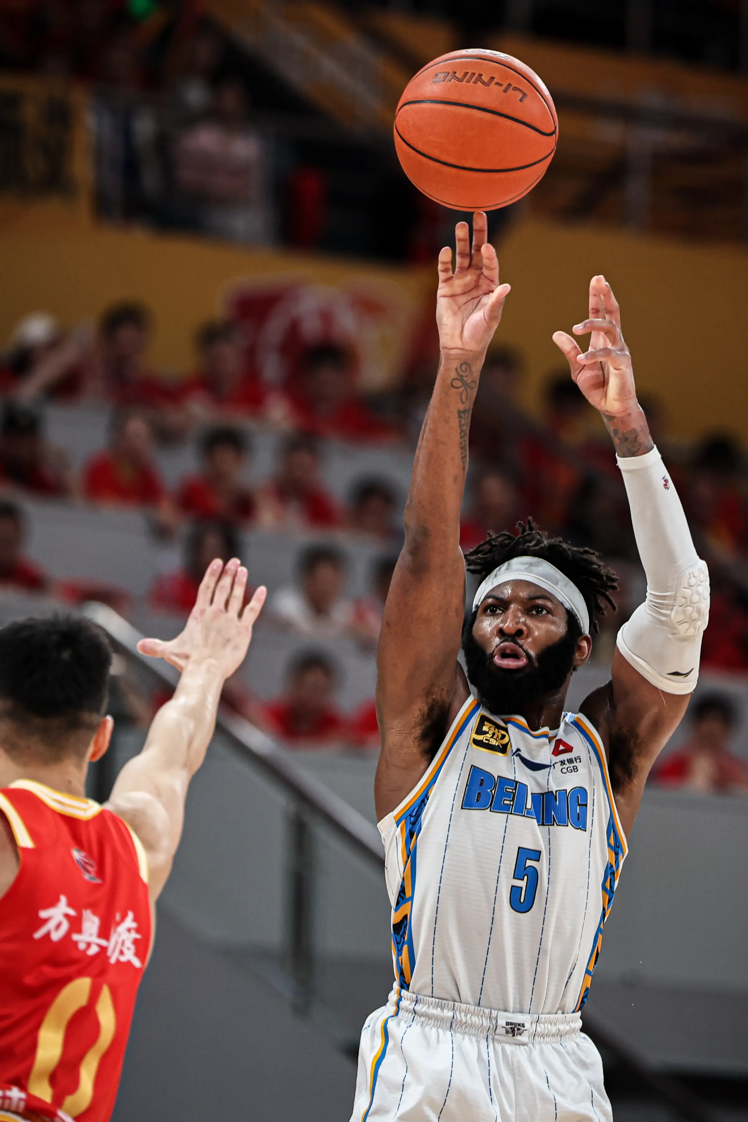 开云体育下载-掘金鏖战北京队,浓眉哥状态火热