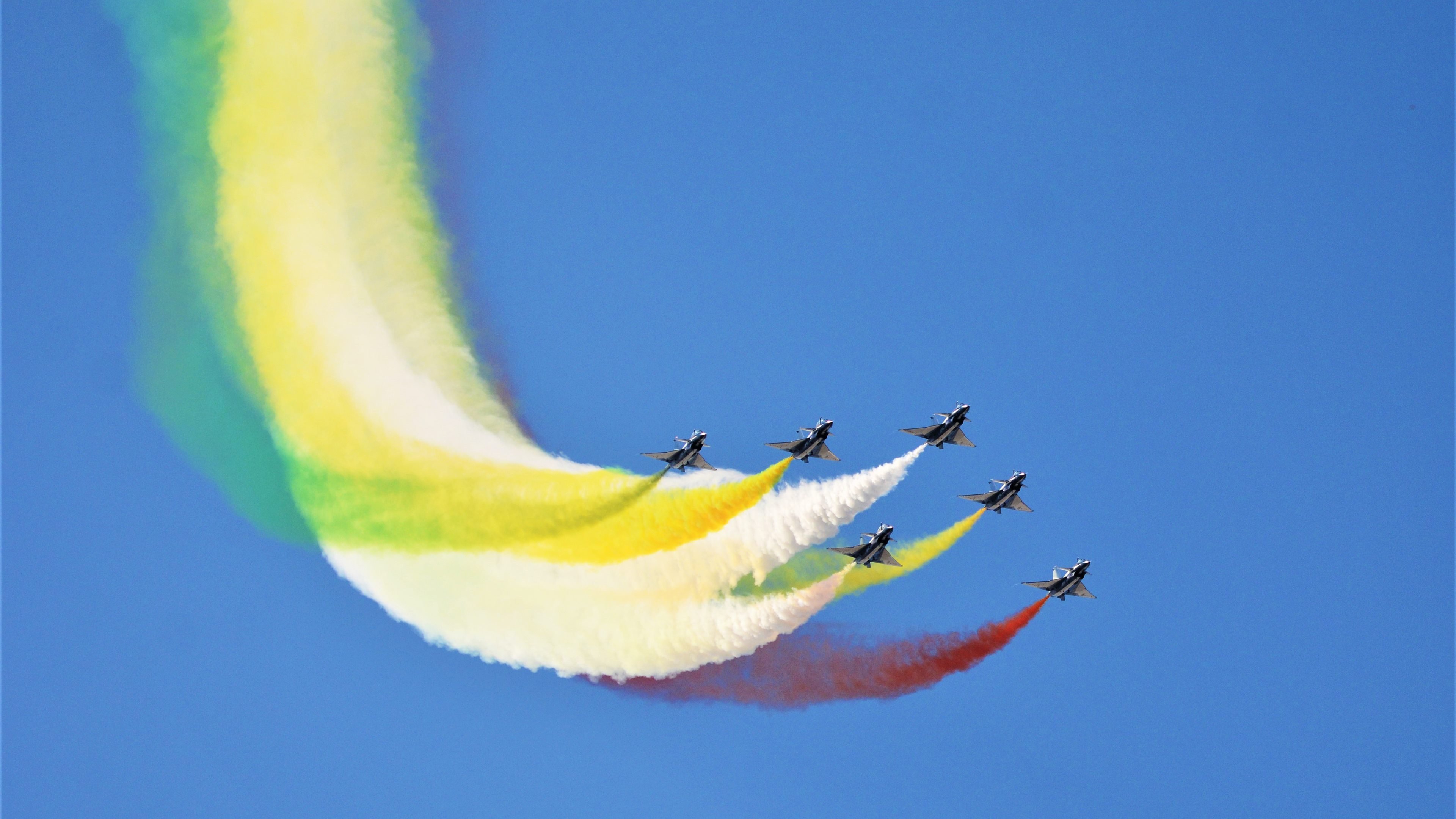 开云体育中国-新疆队冲垮魔术，当坚韧遇上天才，哈登展现不朽巨星价值