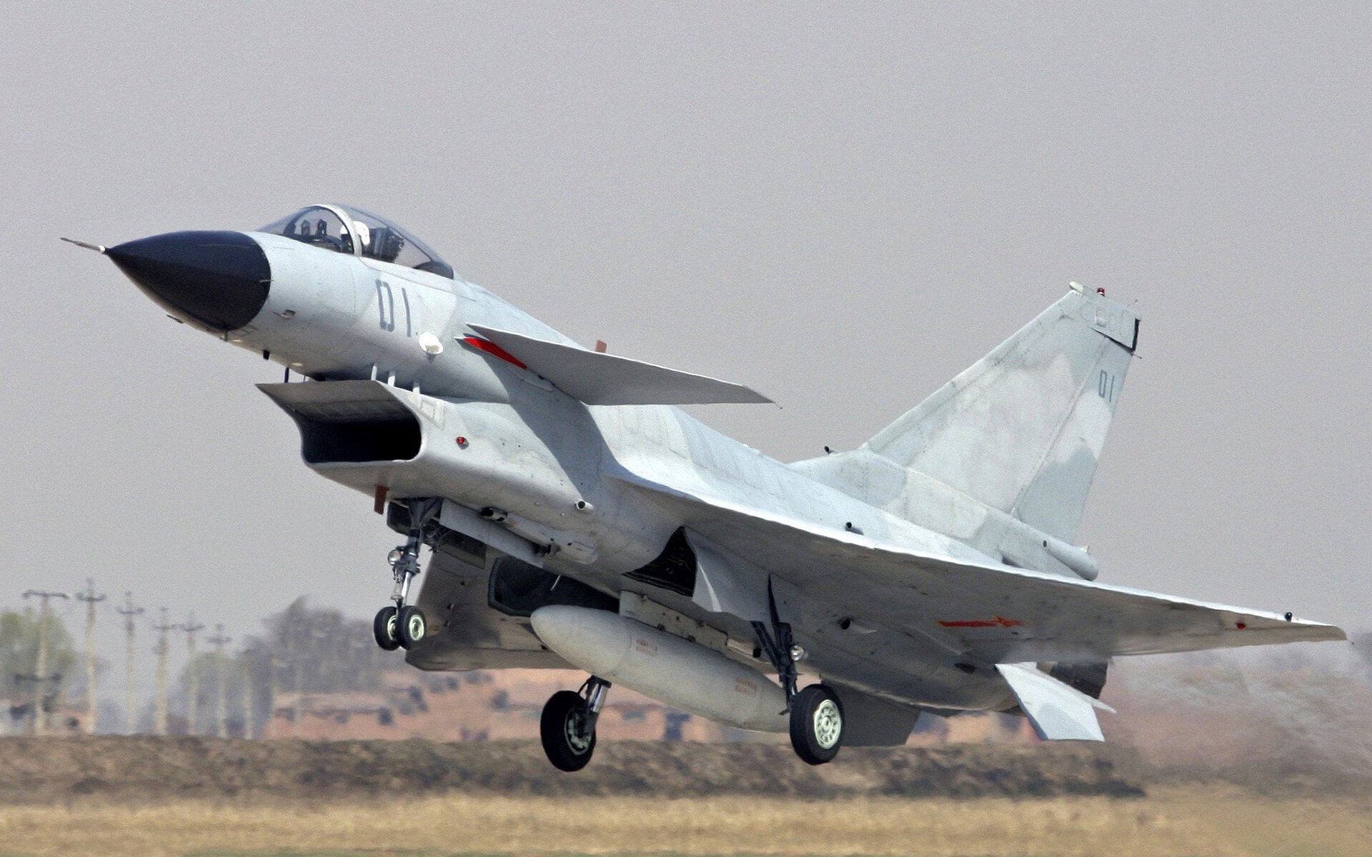 开云体育下载-雷霆反杀，当巴雷拉在牙买加的暴雨中化身F1年度争冠的暗黑骑士