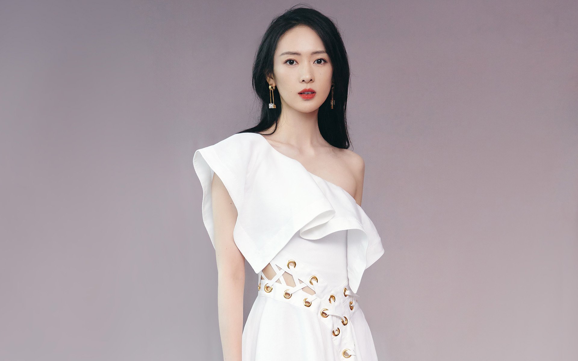 铁卫的蜕变,斯通斯在英超争冠之夜意外成为英雄