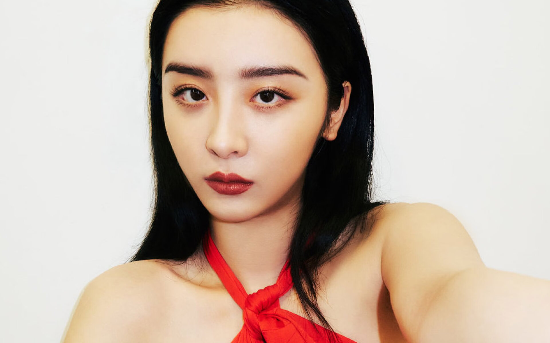 绿茵烽火与引擎轰鸣,当足球意志驶入F1赛道