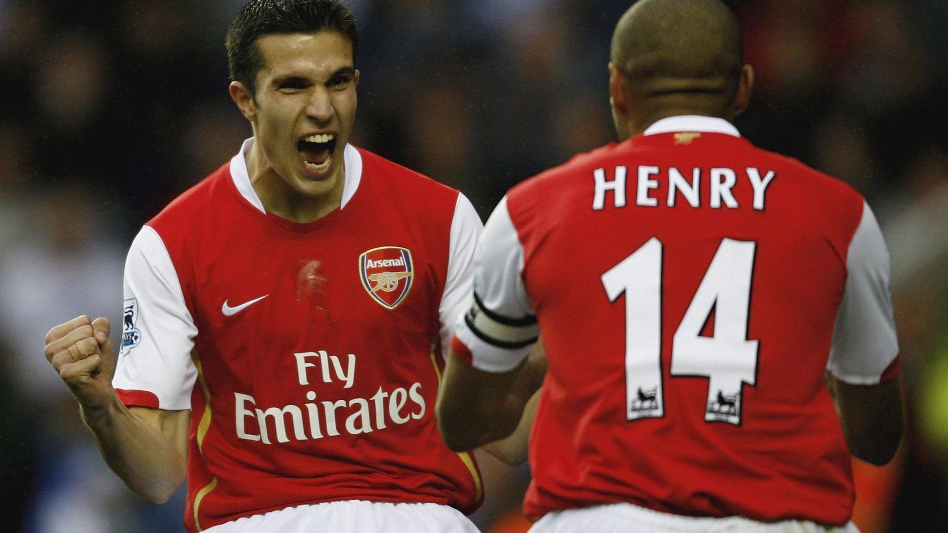 当劳塔罗扼杀悬念时，德国战车正碾过郁金香花田